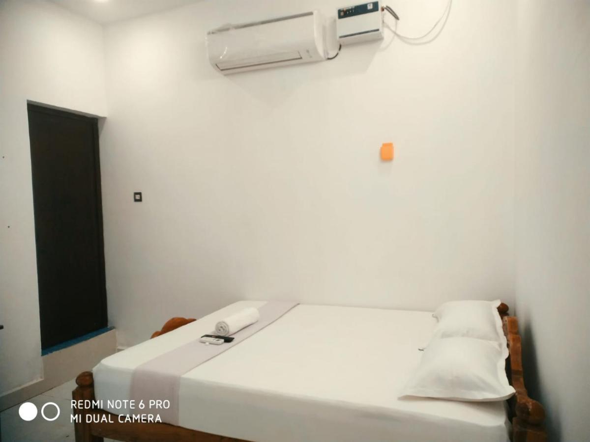 Bluemoon Homestay Ποντισερί Εξωτερικό φωτογραφία