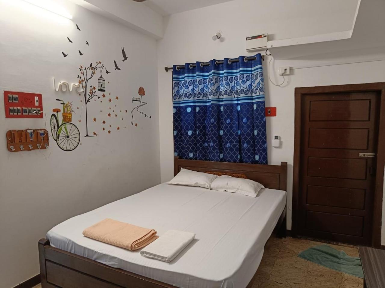 Bluemoon Homestay Ποντισερί Εξωτερικό φωτογραφία